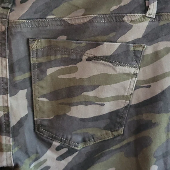 Express Camo leggings - Picture 5 of 5